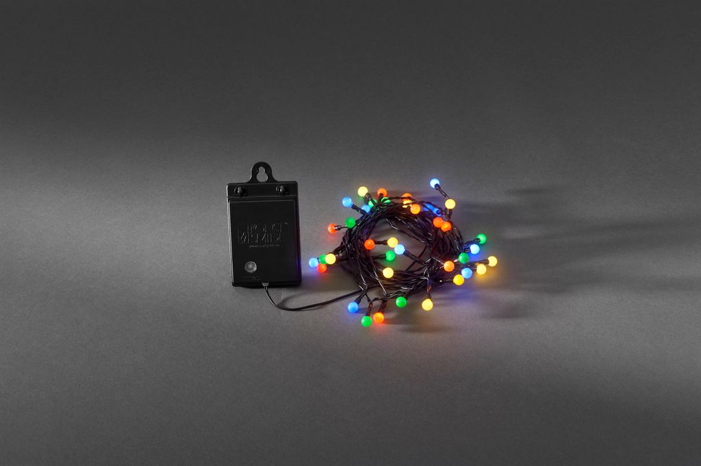 Konstsmide - LED Globelichterkette, runde Dioden, mit an/aus Schalter Lichtsensor und 6h und 9h Timer, 40 bunte Dioden, batteriebetrieben, Außen (...
