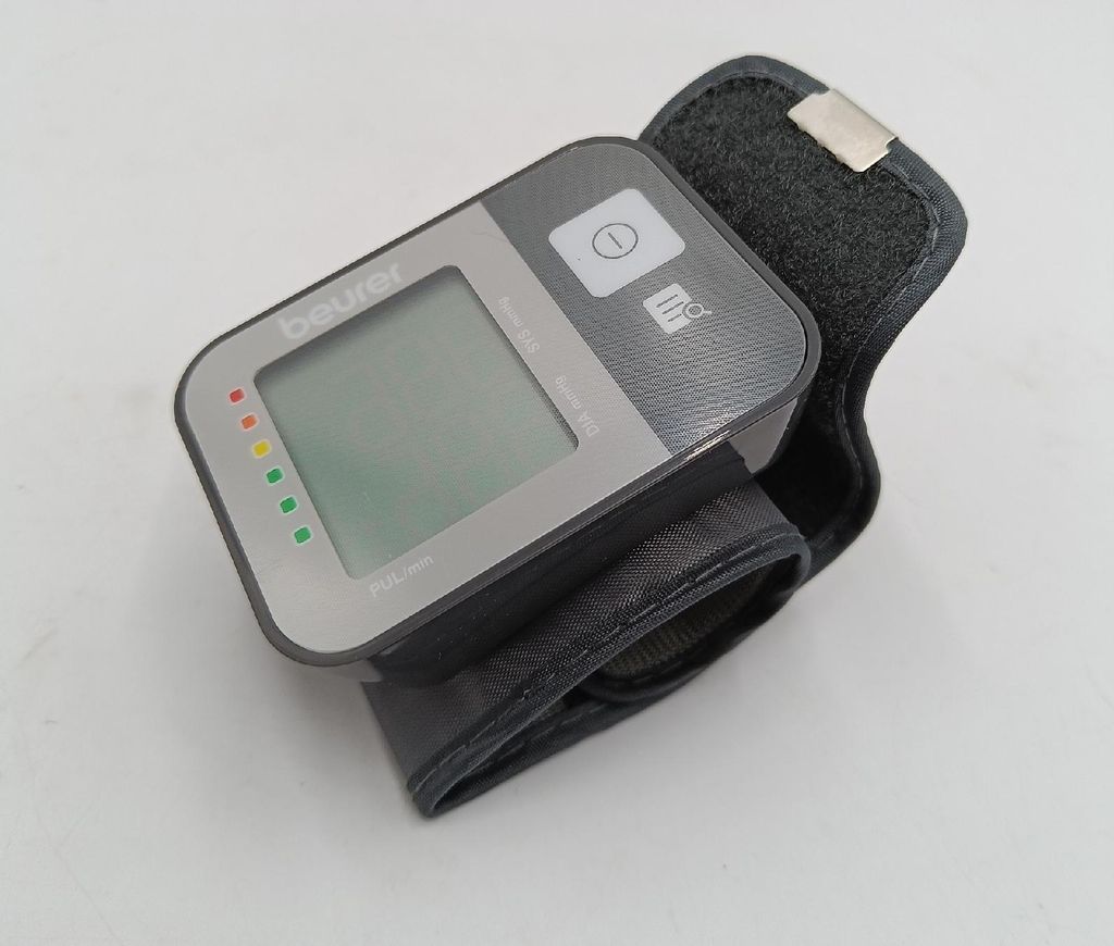 Handgelenk-Blutdruckmessgerät BC 27 Produktbild 15