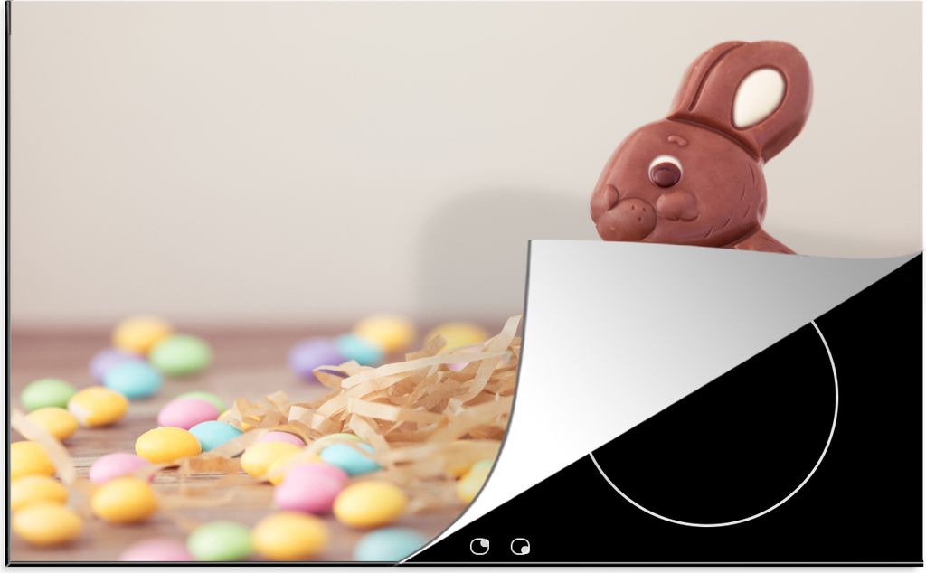 KitchenYeah Herdabdeckplatte Ein Schokoladenhase mit kleinen Eiern zu Ostern , 80x52cm, Küche Deko, Glaskeramikfeld Herdabdeckung, Abdeckplatte ...