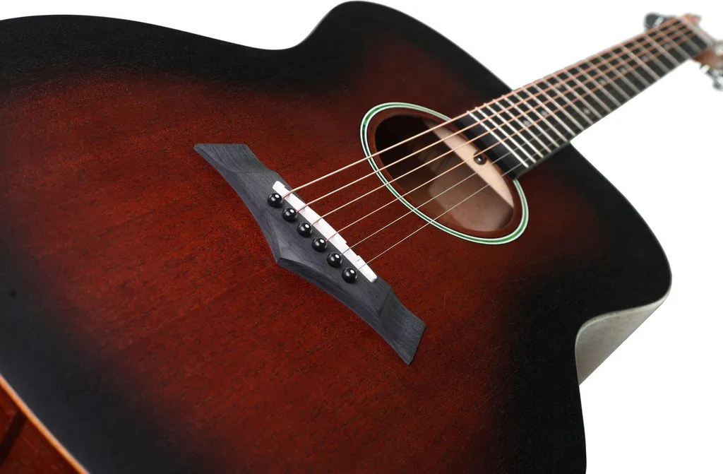 Guitare Arrow Raw Gradient Jumbo avec Table Massive et Design Unique - 4
