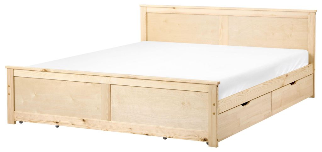 BELIANI Bett mit 2 Schubladen Hellbraun Kiefernholz 180 x 200 cm mit Stauraum Kopfteil Lattenrost Skandinavischer Stil Holzbett Stauraumbett