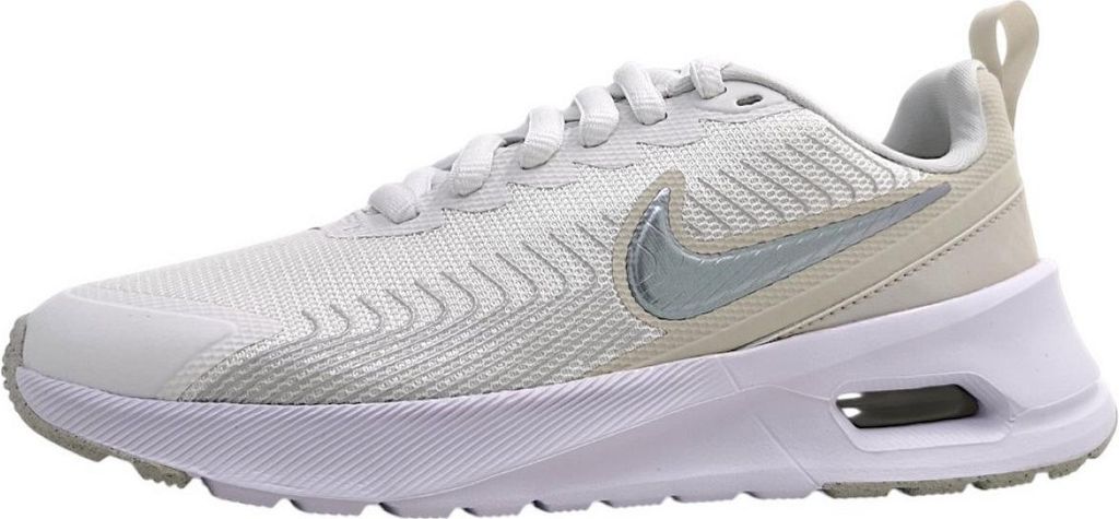 Nike Nuaxis sportlicher Schnürer Weiß in Gr. 41