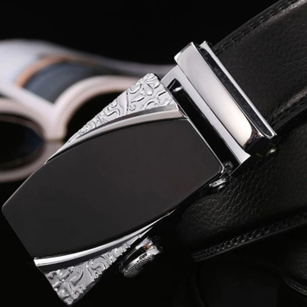 Eleganter Romeo Gürtel in Schwarz/Silber - Anpassungsfähig und Hochwertig KP8684