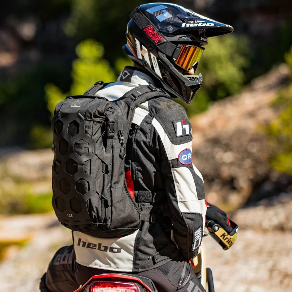 Sac à dos moto imperméable Kriega Trail 18 noir avec compartiment étanche - 9