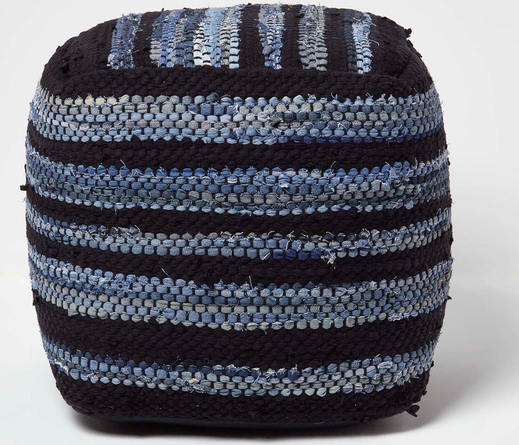 HOMESCAPES Denim Pouf Texas – Sitzwürfel blau gestreift, 40x40 cm