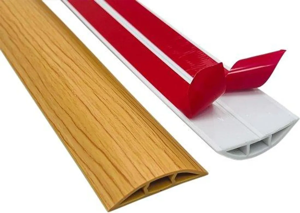 Gaine de protection câbles flexible PVC imitation bois format A3 2m