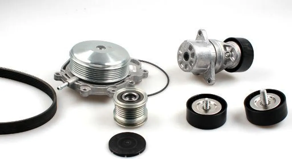 Pompe à Eau HEPU PK15130A Haute Performance et Courroies OE 6512001101