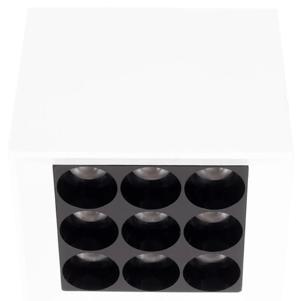 Spot LED carré blanc 10W : finissez-en avec l'éclairage froid et terne