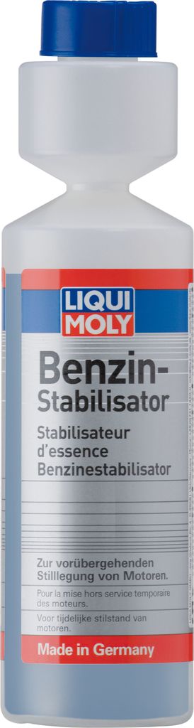 A bottle of Liqui Moly Benzin-Stabilisator.