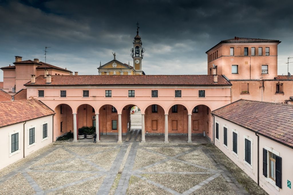 hansepuzzle 59419 - Cavenago Puzzle, 2000 Teile, Orte, 90,0 x 60,0cm mit hochwertiger Aufbewahrung, Kartonbox und wiederverschließbarem Beutel