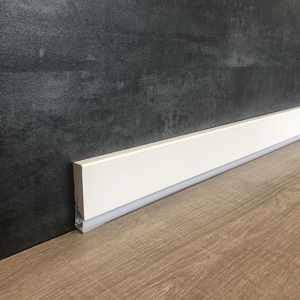 Licht - Sockelleiste / Licht - Fußleiste Sockelleiste "Predosa" 19 x 70 mm weiß lackiert