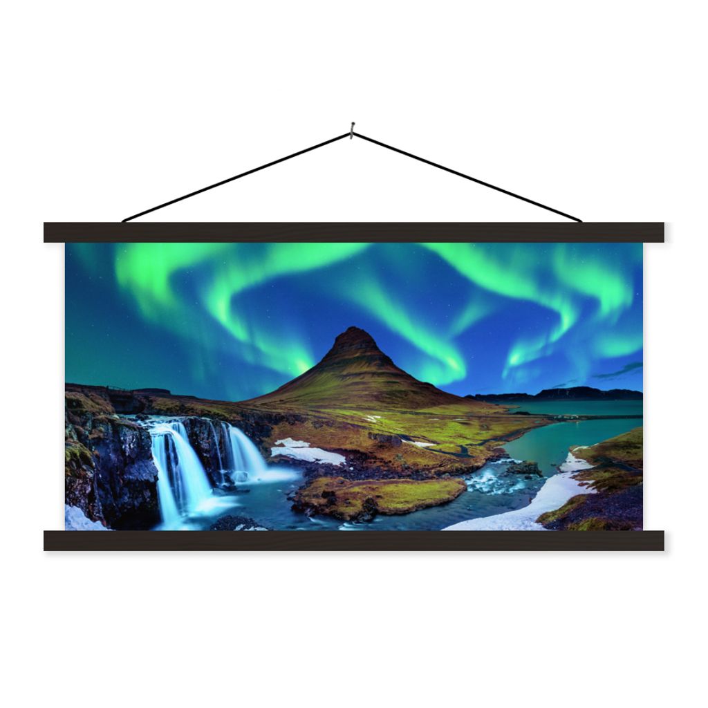 MuchoWow Textilposter Nordlicht - Sternenhimmel - Island - Berg - Grün - Wasserfall - See 90x45 cm mit schwarzem Rahmen - Klemmleisten