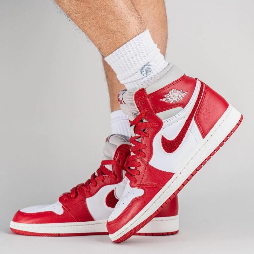 Nike Air Jordan 1 High OG „Newstalgia" Chenille | DJ4891-061 | Neu & ungetragen | Originalverpackung Größe 46