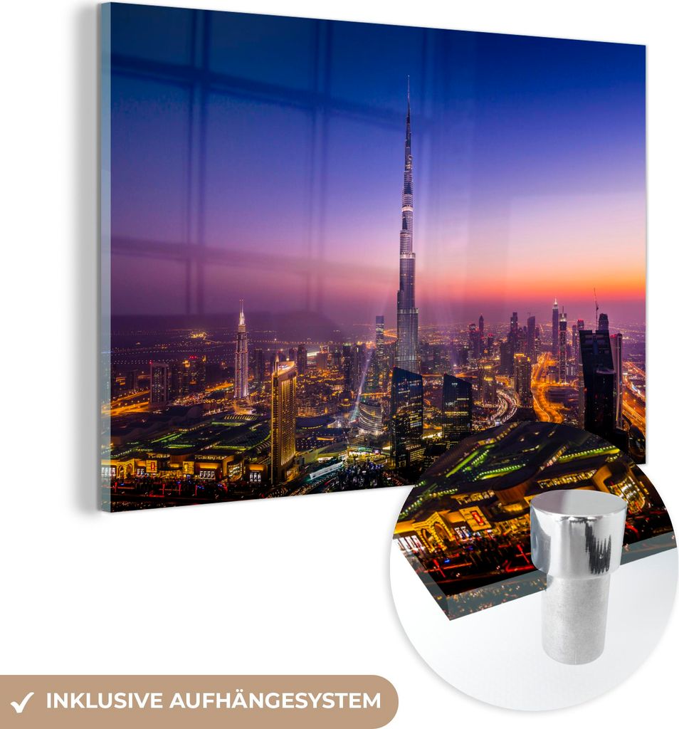 MuchoWow Glasbilder - Bilder auf Wandbild - Foto auf Glas Ein ganz besonderer Himmel in der Abenddämmerung über dem Burj Khalifa in Dubai 120x80 ...