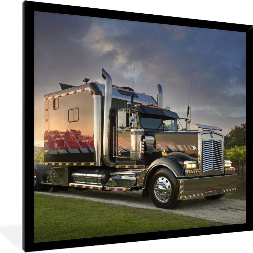 MuchoWow Gerahmtes Poster Lkw - Auto - Sonnenuntergang 40x40 cm - Poster mit Schwarzem Bilderrahmen Wandposter Rahmen Foto Bilder - Mit Rahmen - ...