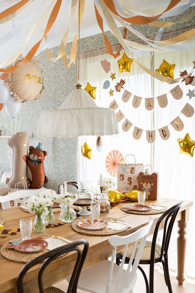 Folienballon Nummer 1 ONE mit Teddybär 81x72 Produktbild 