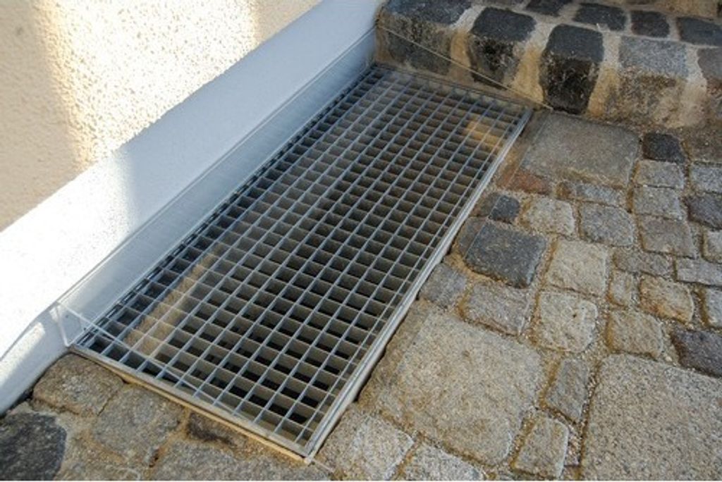 Wolfa Lichtschachtabdeckung Fix Acrylglas für Lichtschacht 81x43 cm (Abdeckmaß 90x54 cm)