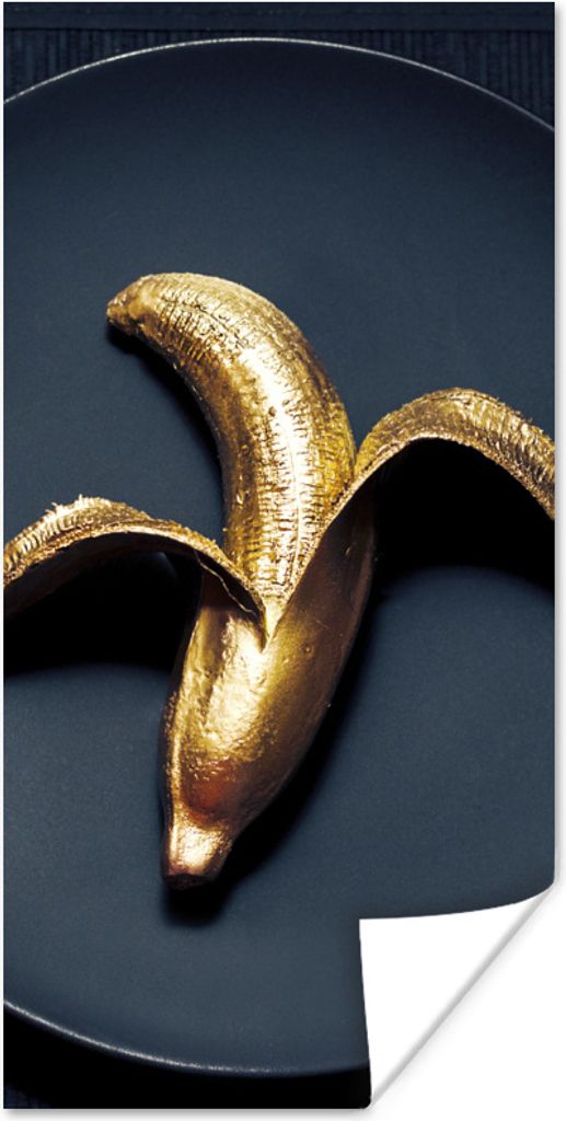 MuchoWow Poster Goldene Banane auf dunklem Hintergrund 20x40 cm - Plakat - Foto
