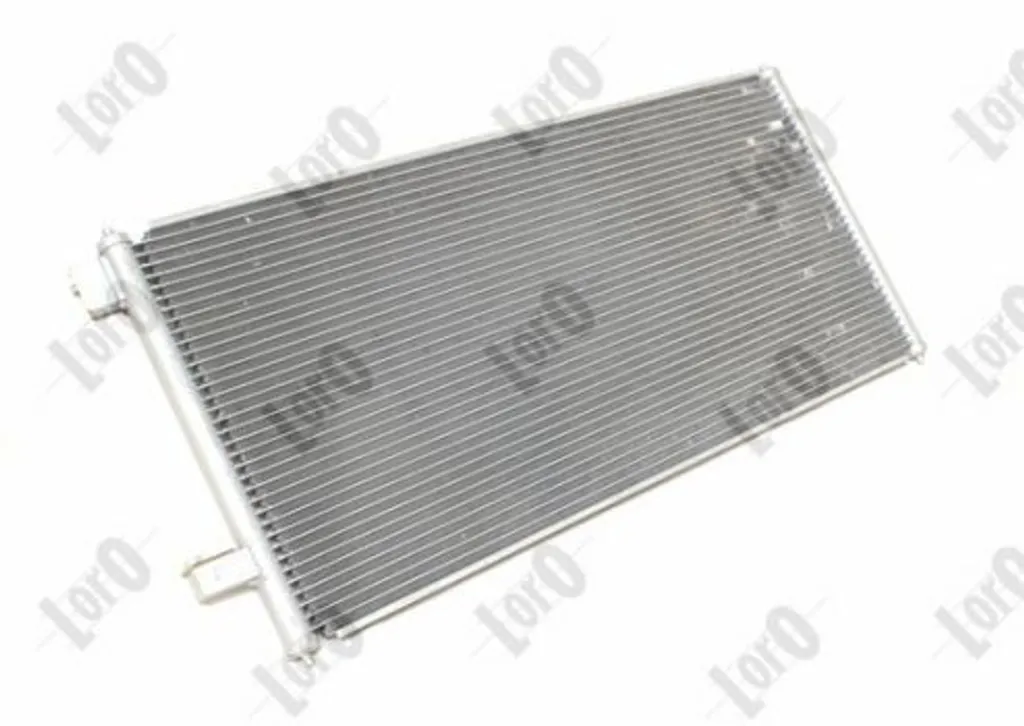 Condenseur climatisation haute efficacité pour Ford avec grille alu