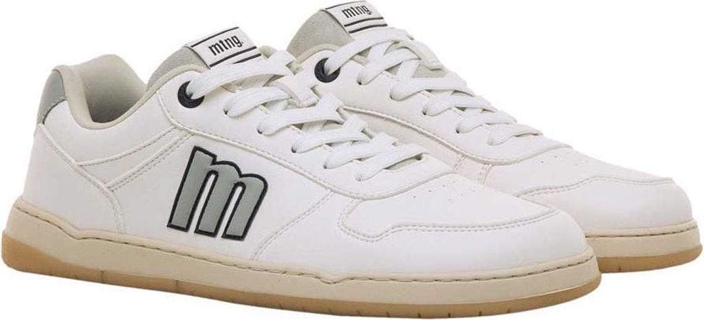 Mustang Sneakers 225-84766-C19667 in White color size 40