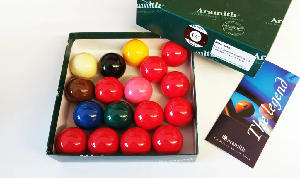 Aramith Snooker 38mm : 10 Billes Rouges Précises pour Petites Tables