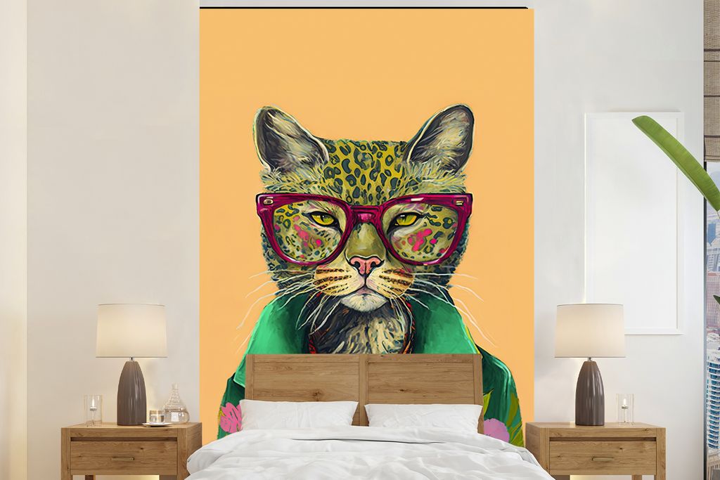 MuchoWow Fototapete für Wohnzimmer oder Schlafzimmer Wandtapete Vinyl Motivtapete Tiere - Katze - Brille - Blumen - Hippie - 145x220 cm - Wandde...