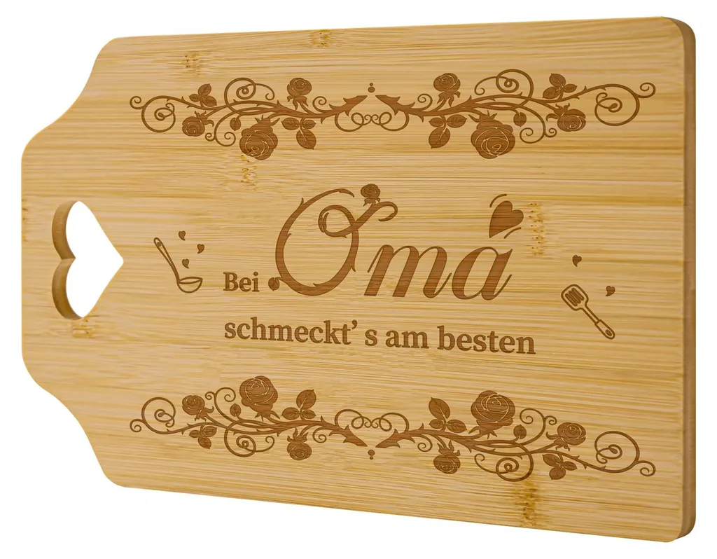 Planche bambou gravée Cœur : cadeau personnalisé "Cuisine Mamie" 30x20