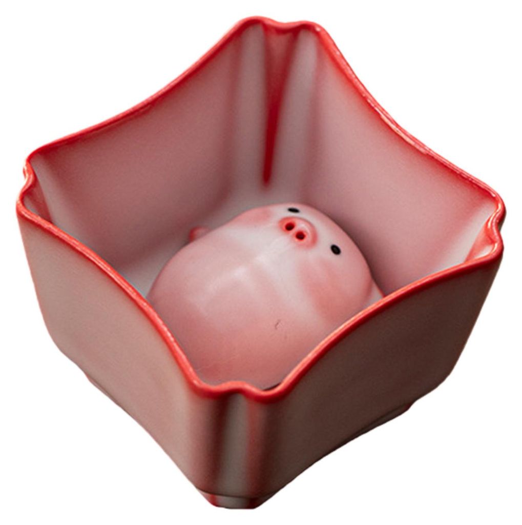 Handgefertigter Keramikbecher mit liegendem Schweinchen-Bubble-Tea-Motiv – ein einzigartiges Geschenk für Teeliebhaber und als Dekoration für I...