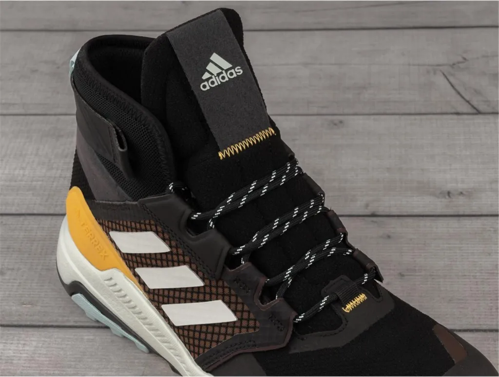 Chaussures de trail Mid GTX Terrex étanches et légères pour homme