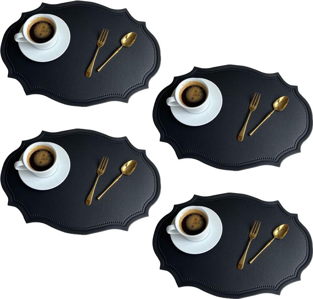 Ein Set aus 4 abwischbaren und waschbaren Leder-Essmatten