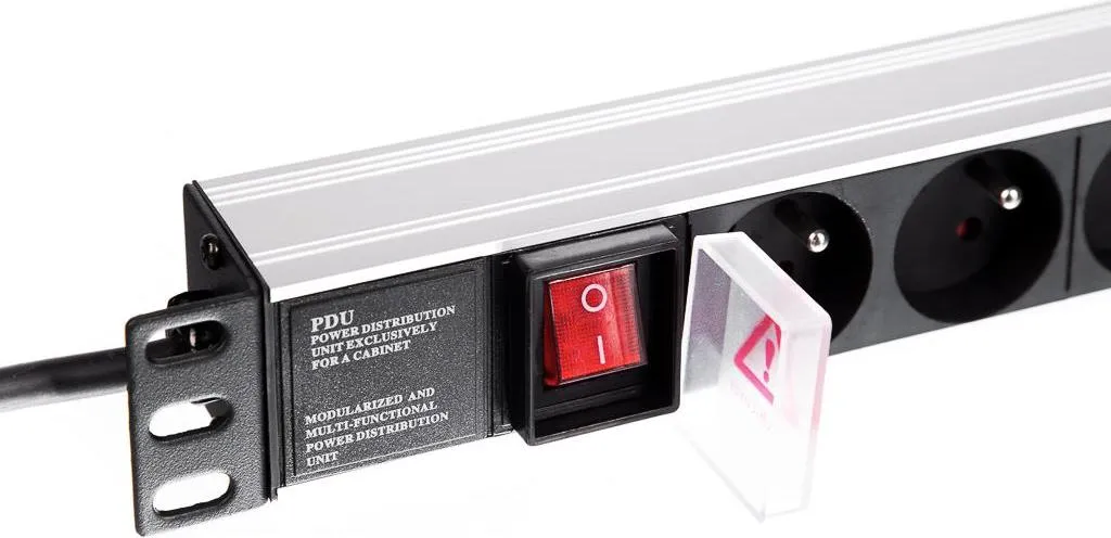 Unité de Distribution PDU 8 Prises - Barrette Rackable 19 Pouces ALU - 4