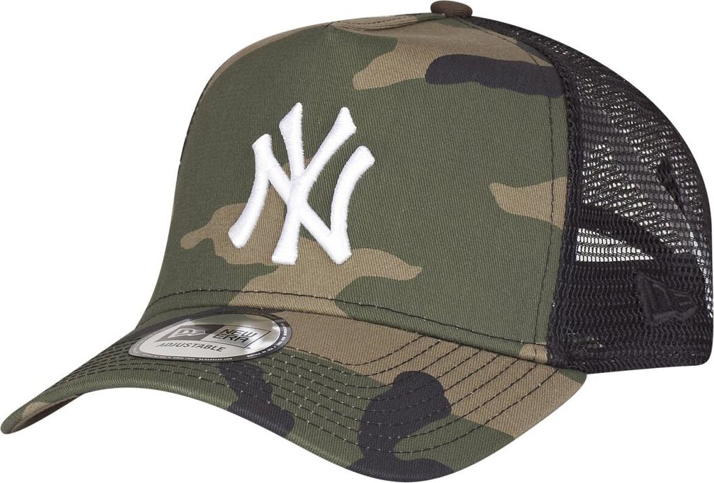 New Era Adjustable Trucker Cap - New York Yankees wood camo