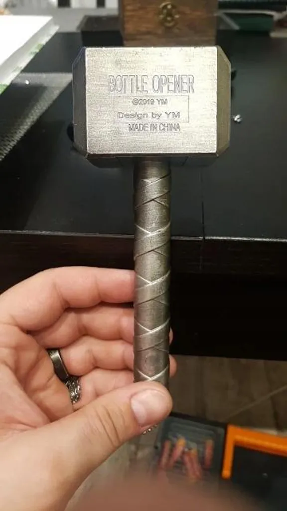 Mjolnir en Or Inaltérable : Le Marteau de Thor qui ne Noircit Jamais - 10