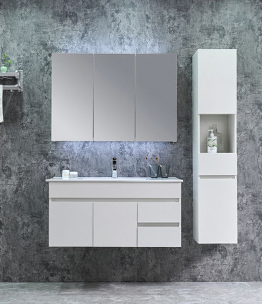 Badmöbel Set BELLUNO Weiß Produktbild 