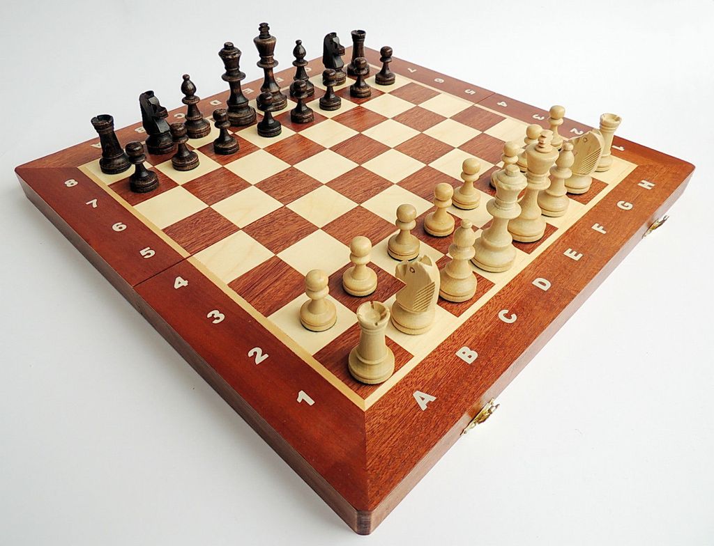 Schach, Schmidt Spiele