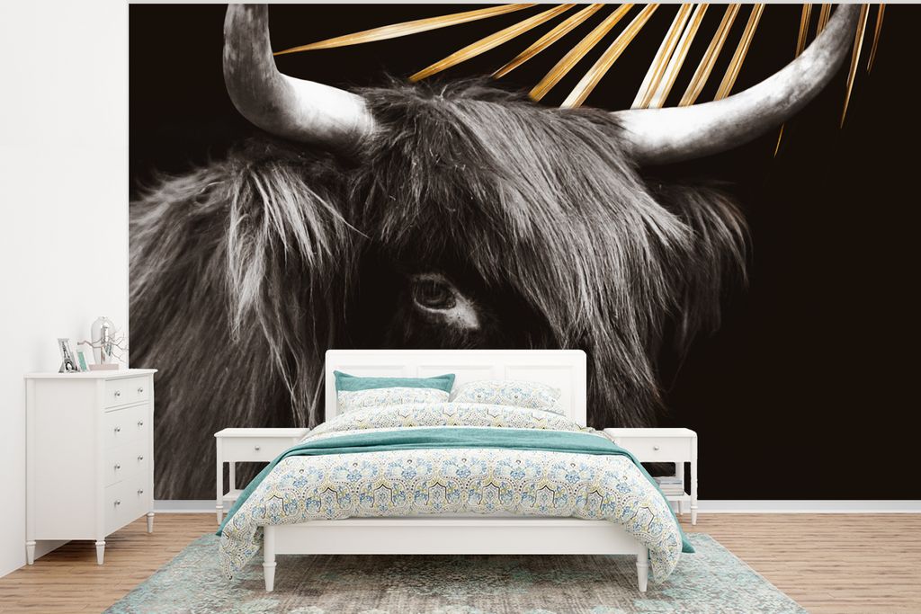 MuchoWow Fototapete für Wohnzimmer oder Schlafzimmer Wandtapete Vinyl Motivtapete Schottischer Highlander - Blätter - Gold - 375x280 cm - Schla...