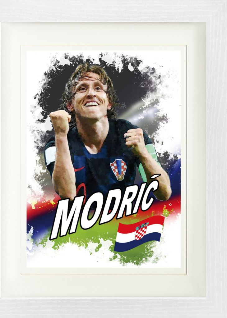 Fußball Gerahmtes Bild Mit Edlem Passepartout | Wand-Bilder | Im Bilderrahmen - Luka Modric, Kroatien (40 x 30 cm)