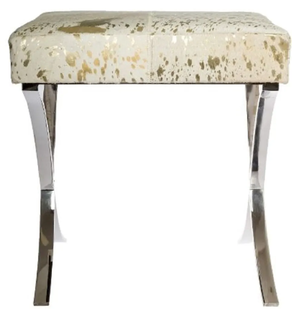 Tabouret en fourrure blanche et structure dorée pour salon moderne - 2