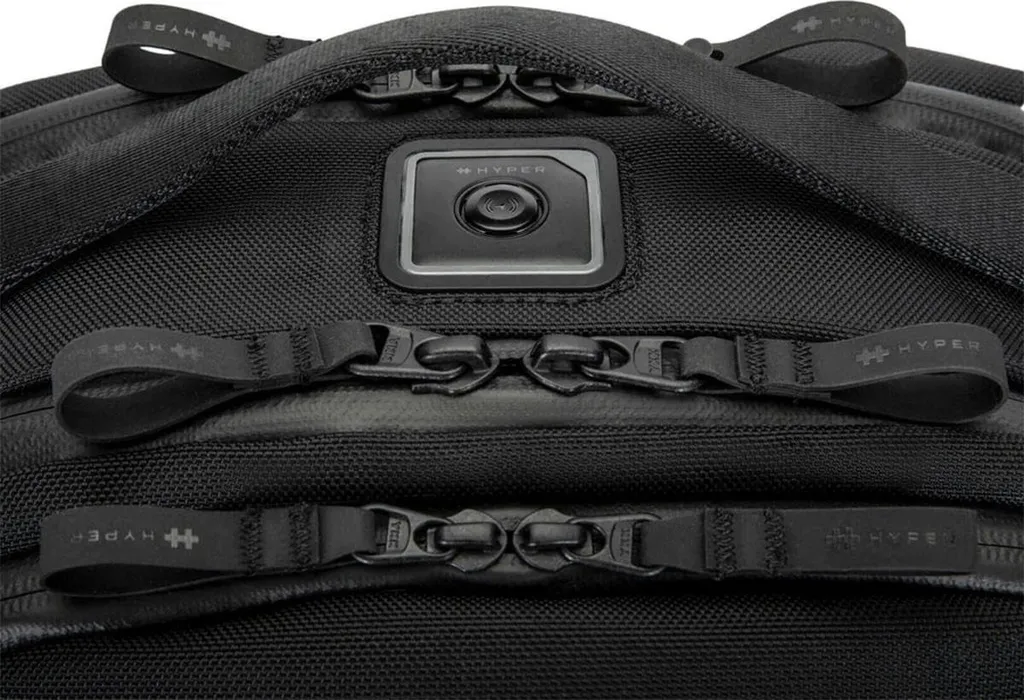 HyperPack Pro Noir : Sac à dos avec Tracker Intégré et Protection RFID