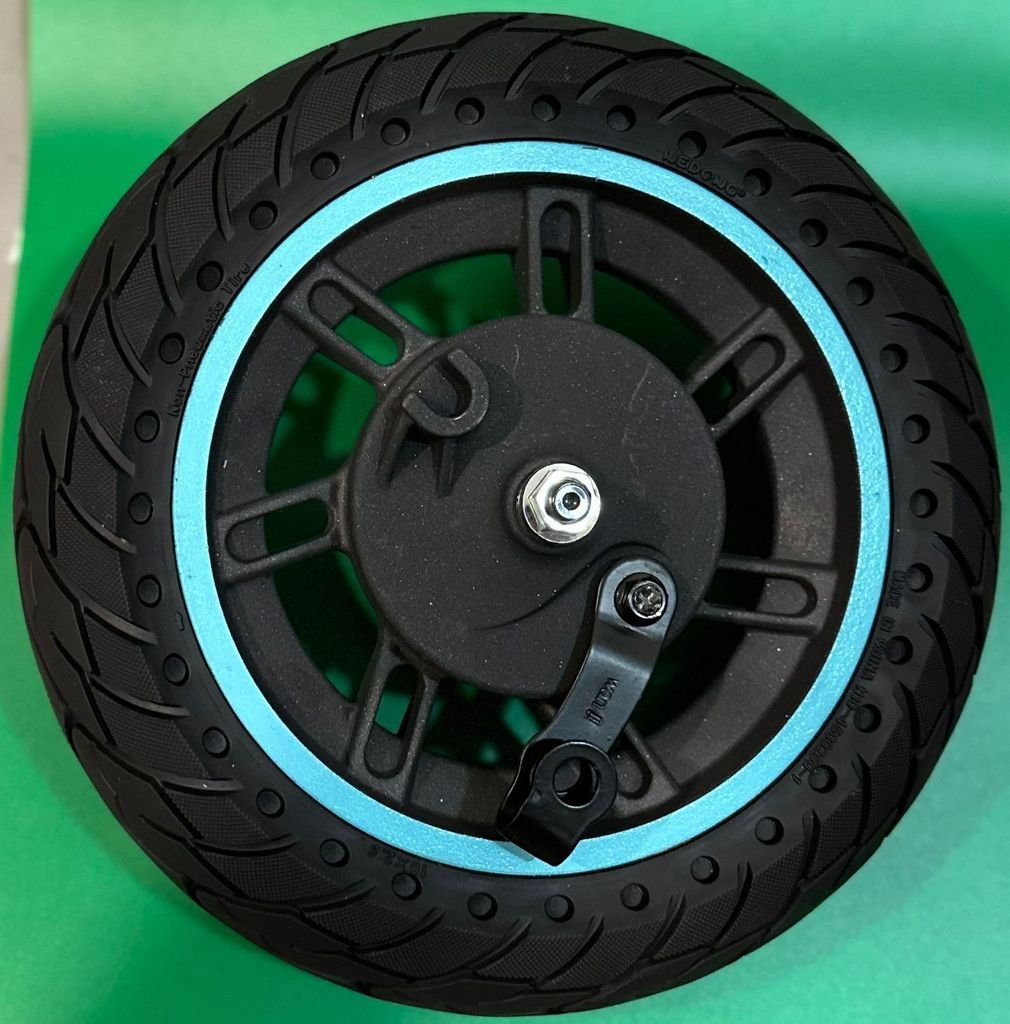 Ninebot G30D G30LD 2 Gen Pneumatici blu con cerchio in Immagine del prodotto 
