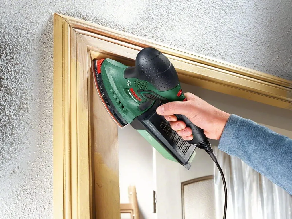 Ponceuse Bosch PSM 160 A pour rénover meubles et angles difficilement - 5