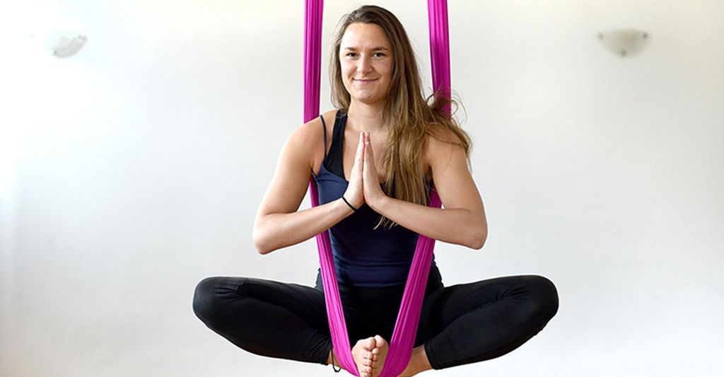 mydays Aerial Yoga Kassel; Erlebnis verschenken oder selbst erleben; Gutschein für 1 Person(en)