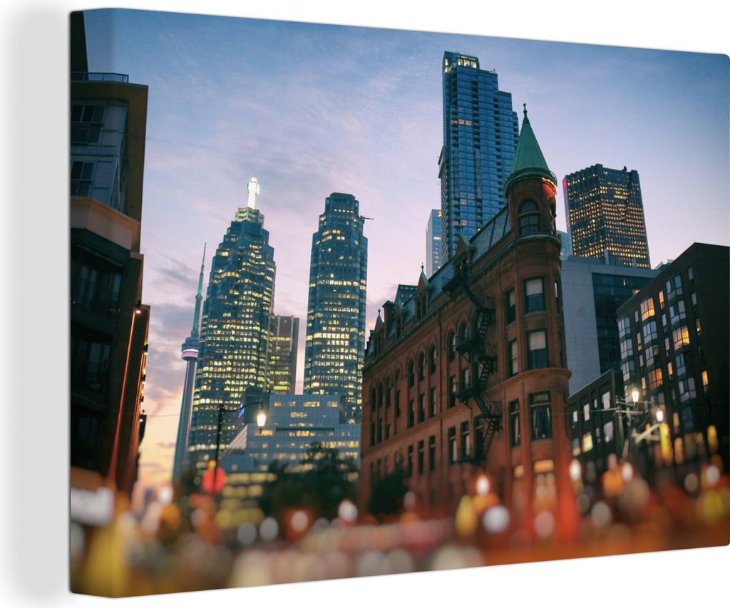 OneMillionCanvasses - Leinwandbilder - 140x90 cm, Zwischen den Gebäuden liegt die südkanadische Stadt Toronto, Wandbilder Kunstdruck Wanddekora...
