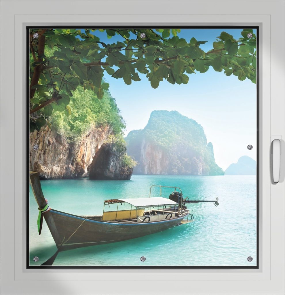 Wallario Lichtschutzbild, Dekorativer Sichtschutz Sonnenschutz 96 x 93 cm mit Motiv: Fischerboot in Thailand blaues Meer und Steinfelsen - Verdunkl...