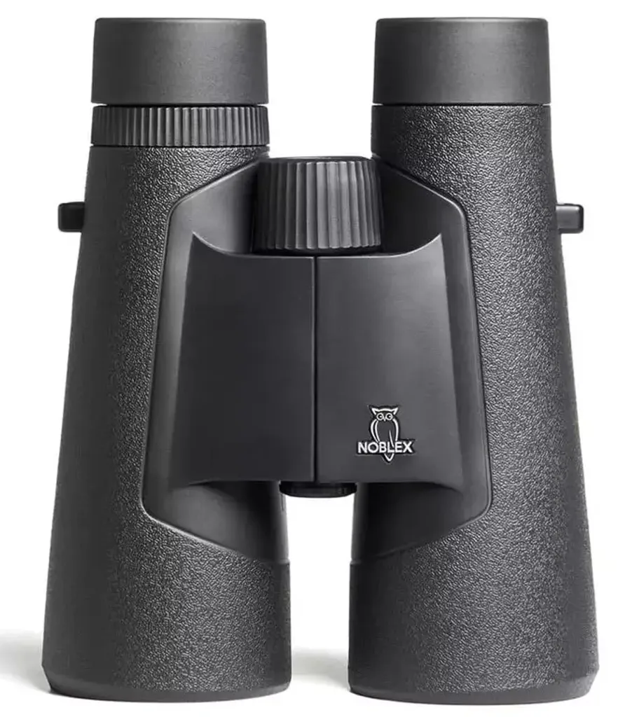 Noblex NF 8x56 lancement - Jumelles Lumineuses avec Traitement Optique