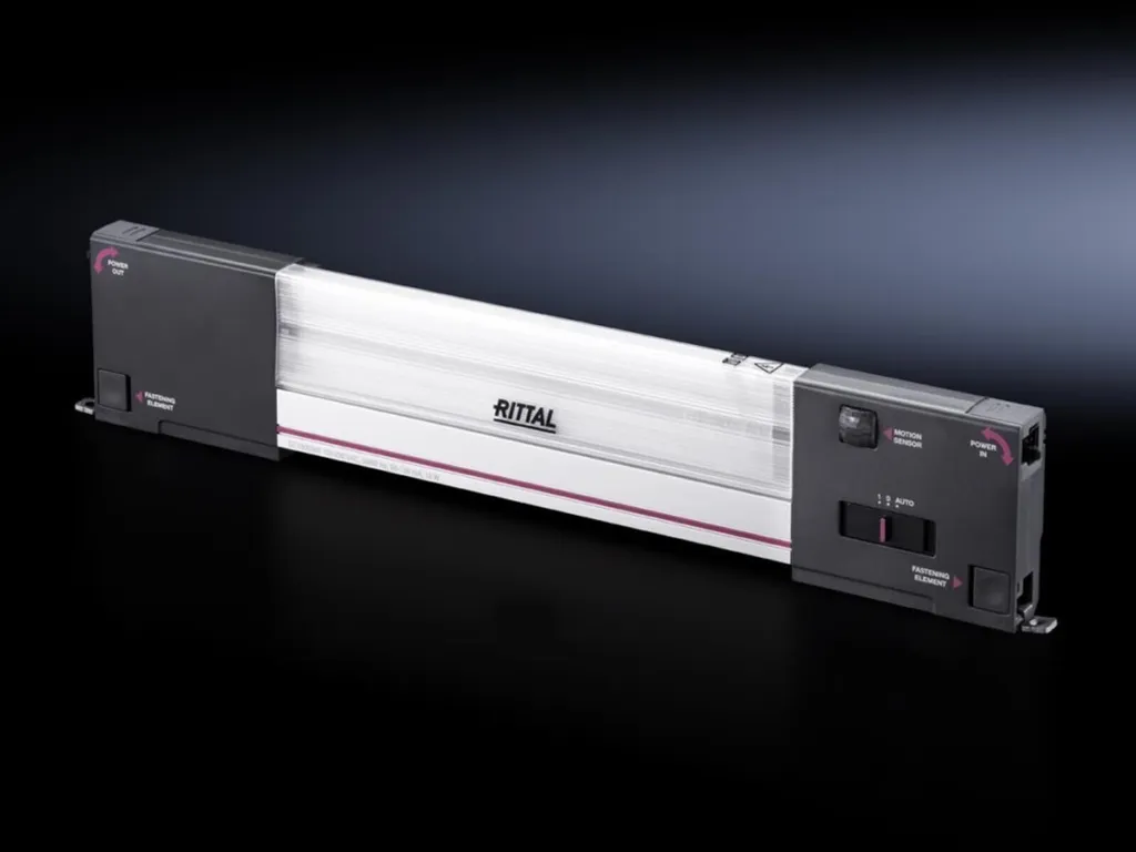 Rittal Systemleuchte LED : finissez-en avec l'ombre en armoire électrique