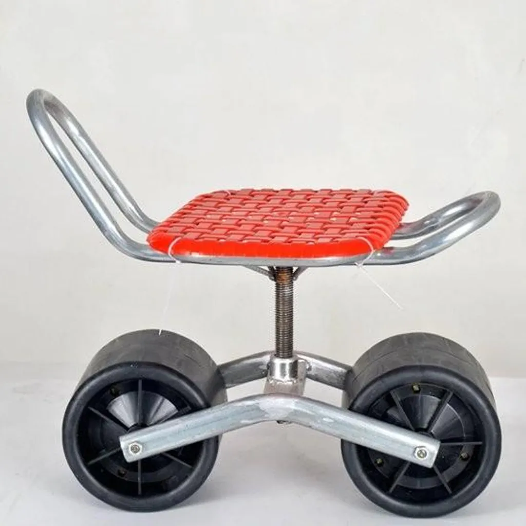 Tabouret de jardin ergonomique pour éviter le mal de dos au désherbage