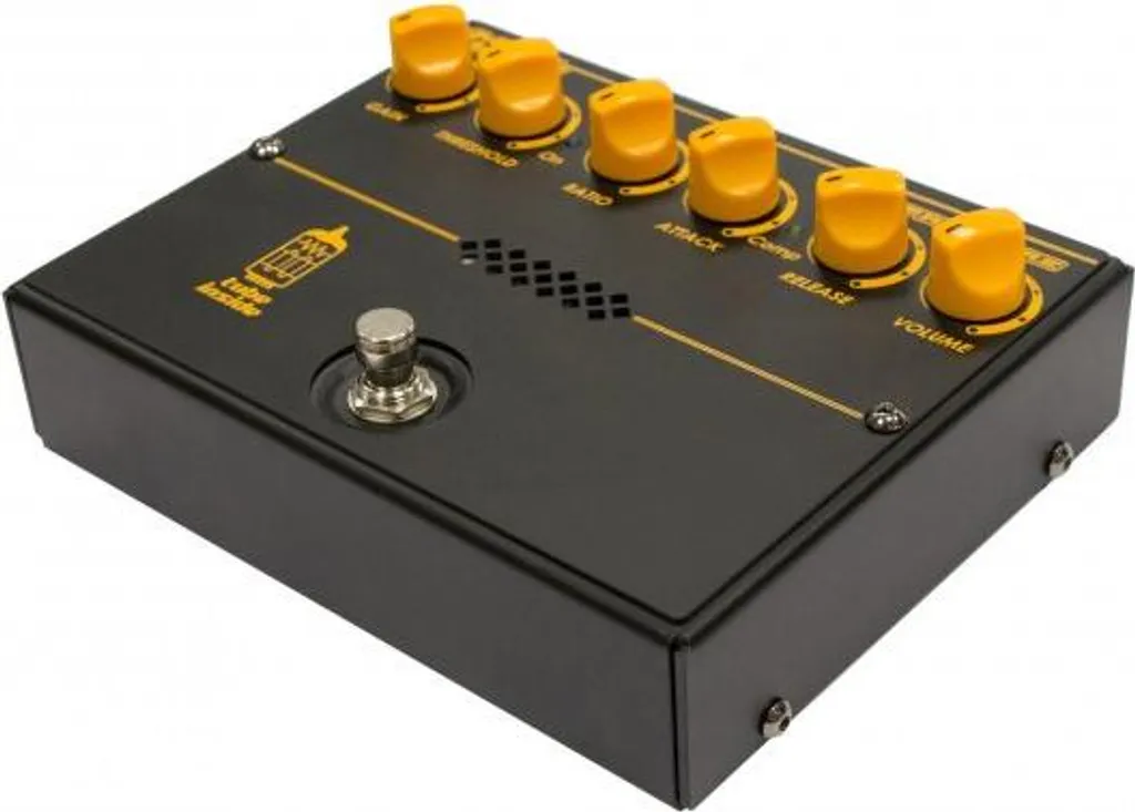 Markbass Compressore pédale basse pour lisser la dynamique en studio