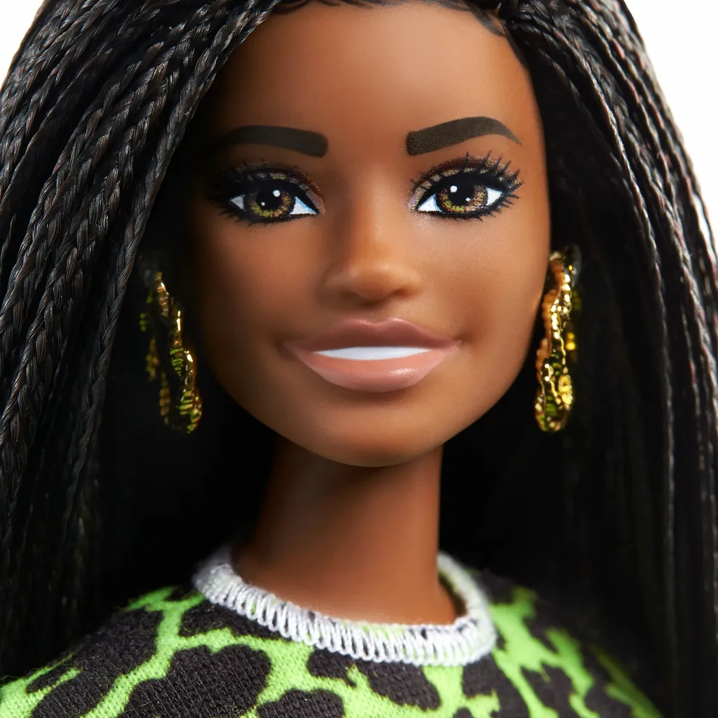 Barbie Brune Haut Vert : Poupée de Collection au Style Urbain et Frais