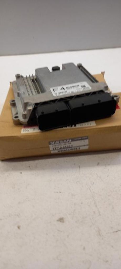 Original NISSAN Navara D40 Pathfinder 3.0 DCi Motorsteuergerät 237105X28C